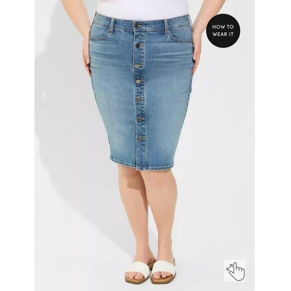 Torrid Dresses & Skirts - Torrid Light Wash Denim Button Front Midi Skirt 12 Women’s Blue